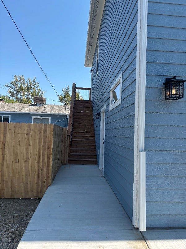 Primary Photo - 457 19th St