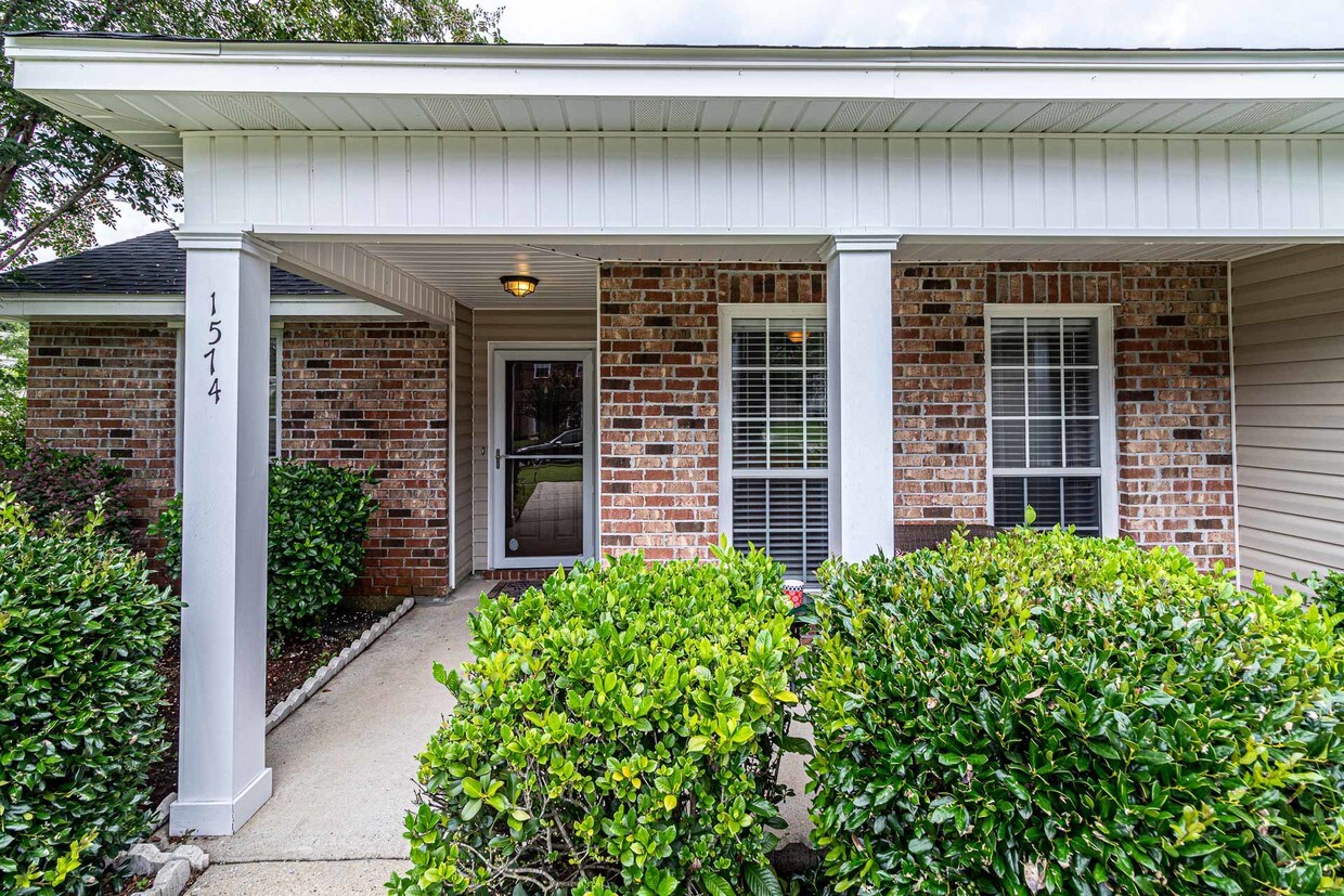 Foto principal - 1574 Rachel Dr