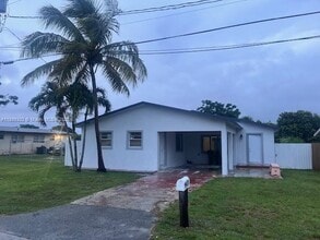 Building Photo - 21221 SW 120th Ave