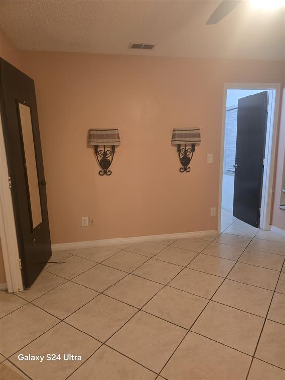 Building Photo - 2358 Harbor Town Dr