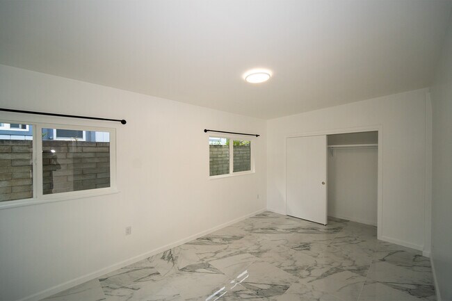 Building Photo - 45-349-349 Kulauli St