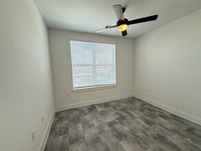 Building Photo - 2520 Washington Ave