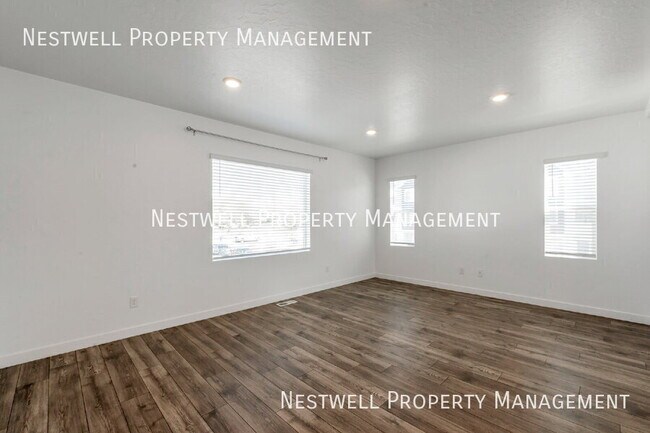 Foto del edificio - 27 N Monitor Row