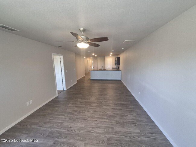 Building Photo - 14412 Avenue X