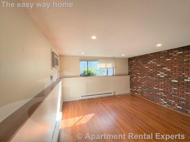 Photo - 102 Alpine St Apartment