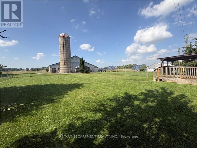 Building Photo - 7358 Canborough Rd