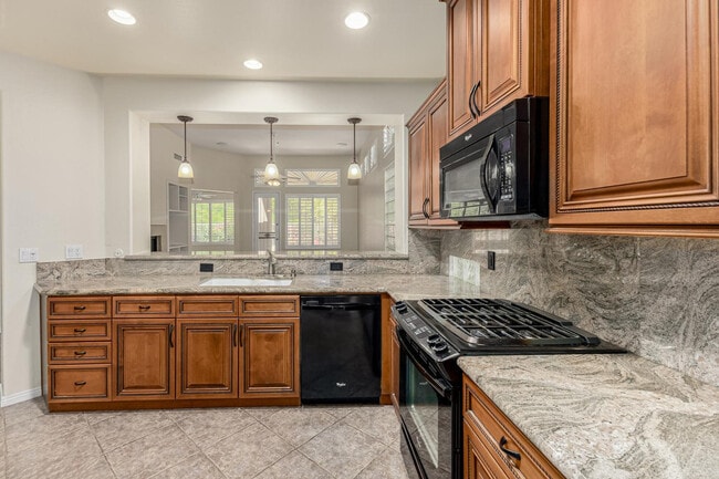 Building Photo - 6962 E Hibiscus Way