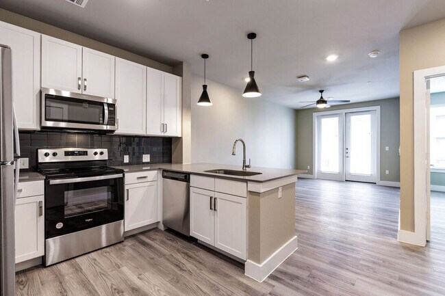 Building Photo - Modern Retreat: Discover Our Chic 2 Bedroo...