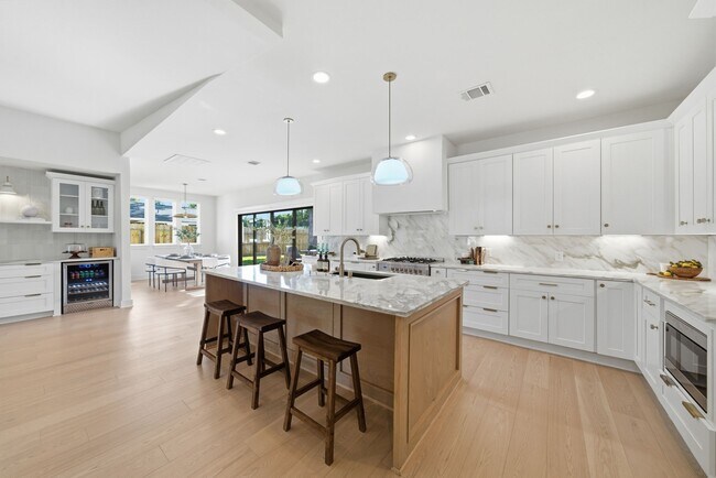 Foto del edificio - 10159 Brinwood Dr