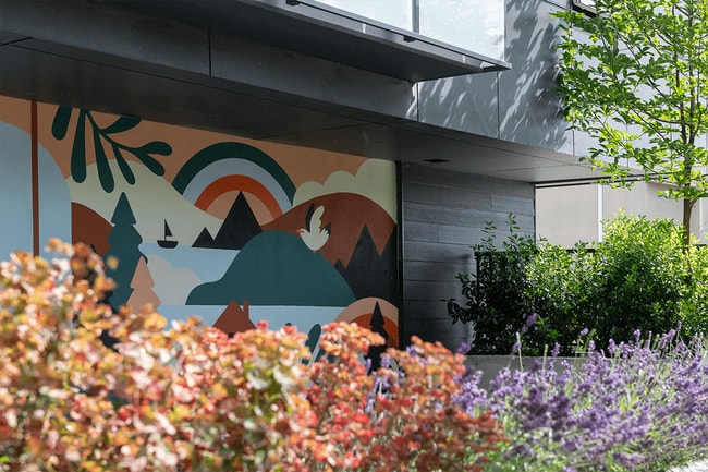 Building Photo - Nell’s Place