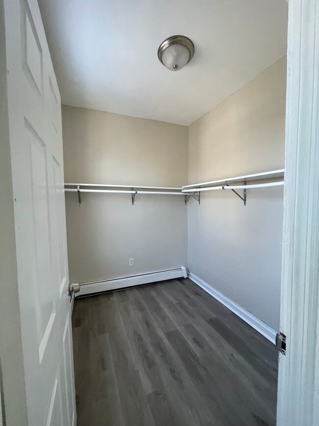 Unit 2 - 222 S 10th St