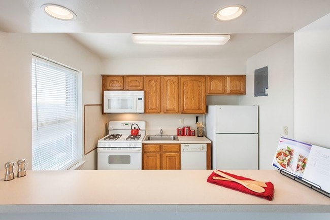 Building Photo - Windsor Apartments