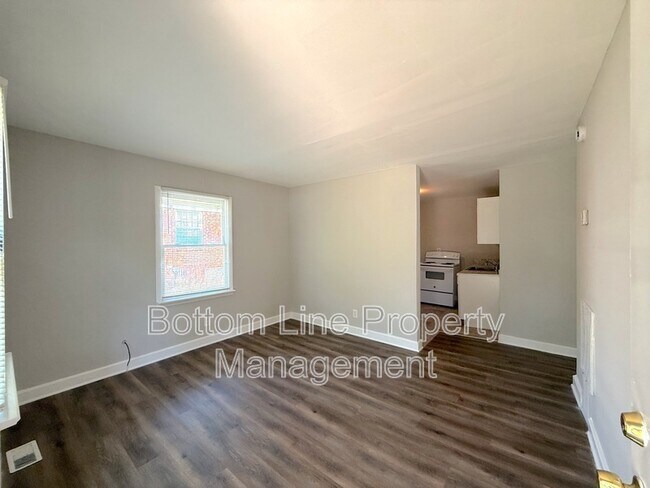 Building Photo - 2605 Remington St