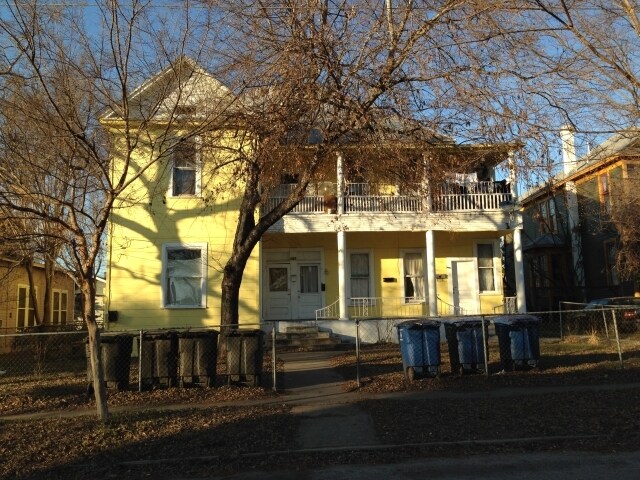 Primary Photo - 707 Mason St