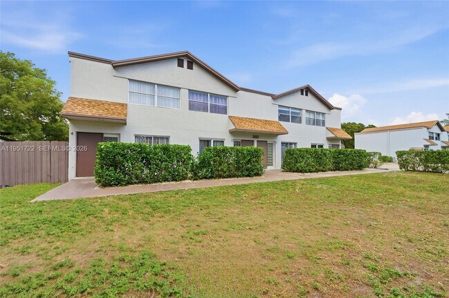 Foto del edificio - 3001 NW 5th Terrace