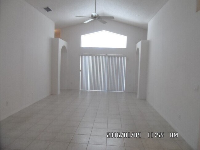Building Photo - 4702 Prairie Point Blvd