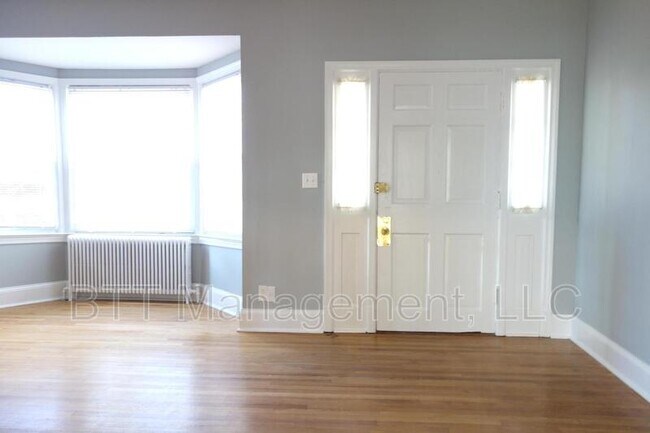 Building Photo - 8201 Flower Ave