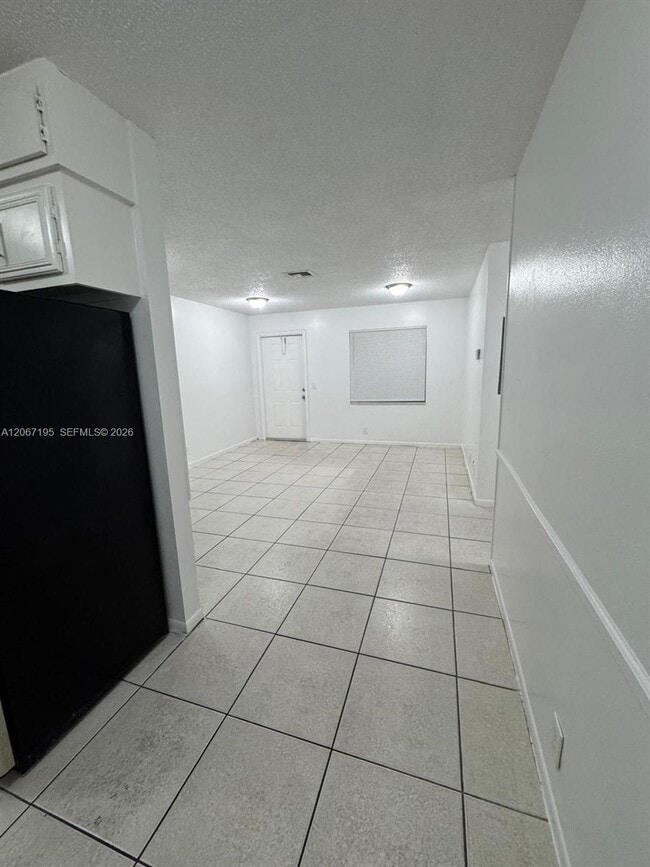Building Photo - 1746 3rd Ave N