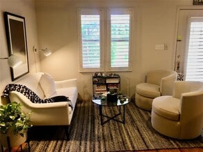 Building Photo - 4804 Ramsey Ave