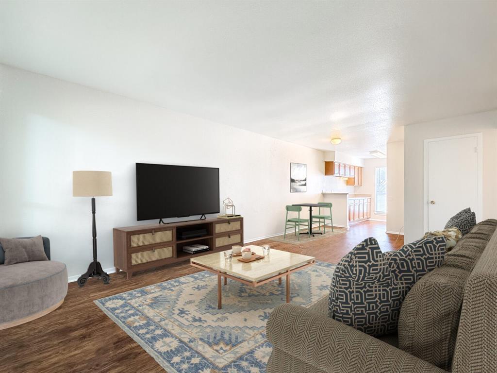 Foto principal - 4400 W Airport Blvd