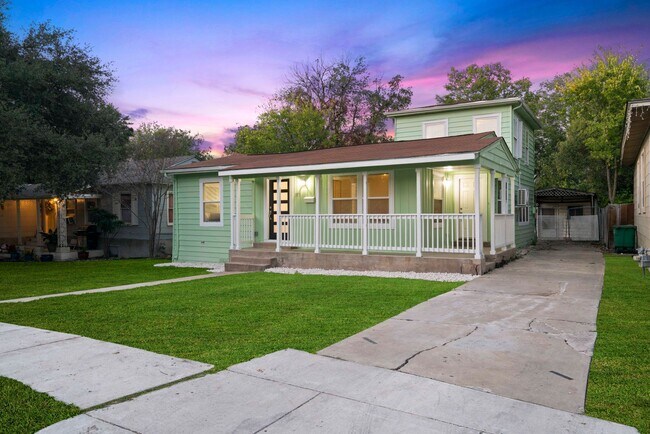 Photo - ***APPLICATION CURRENTLY UNDER REVIEW***Ch... House