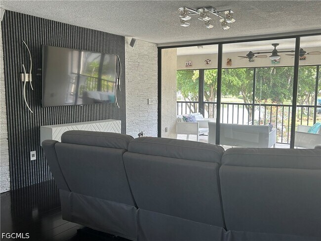 Foto del edificio - 4250 Steamboat Bend