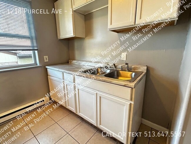 Building Photo - 1218 Purcell Ave