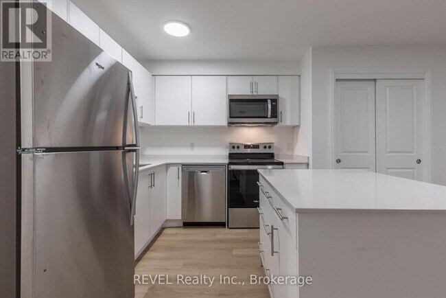 Photo du bâtiment - 35 Southworth St N