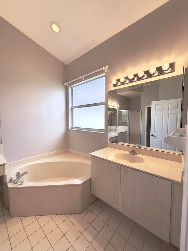 Photo - ST LUCIE WEST House