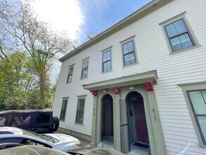 Building Photo - 615 E Duffy Ln