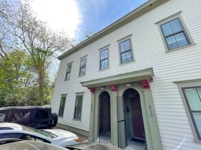 Building Photo - 615 E Duffy Ln