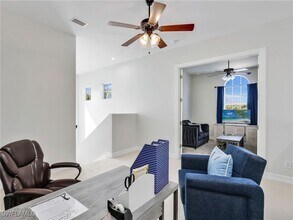 Building Photo - 6096 Dogleg Dr