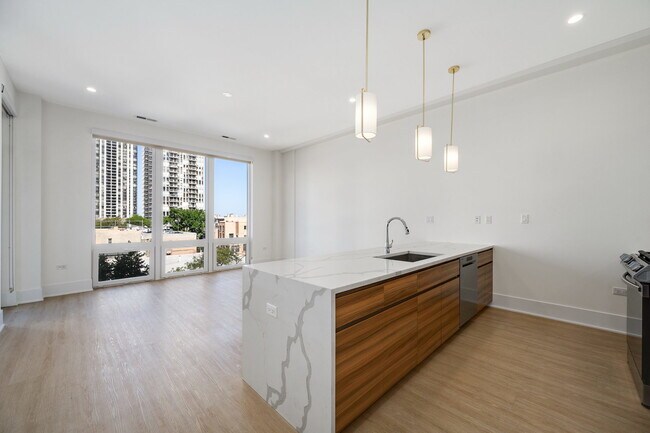 Foto del edificio - 159 W North Ave
