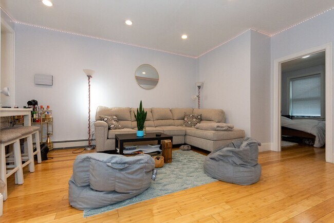 Building Photo - NICE, RENOVATED Allston Village 1 bed avai...