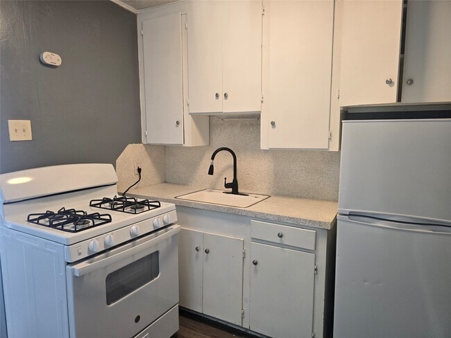 Building Photo - 5105 Timothy St