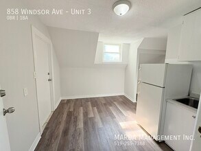 Building Photo - 858 Windsor Ave