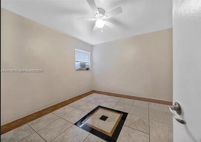 Building Photo - 1500 NW 69th Terrace