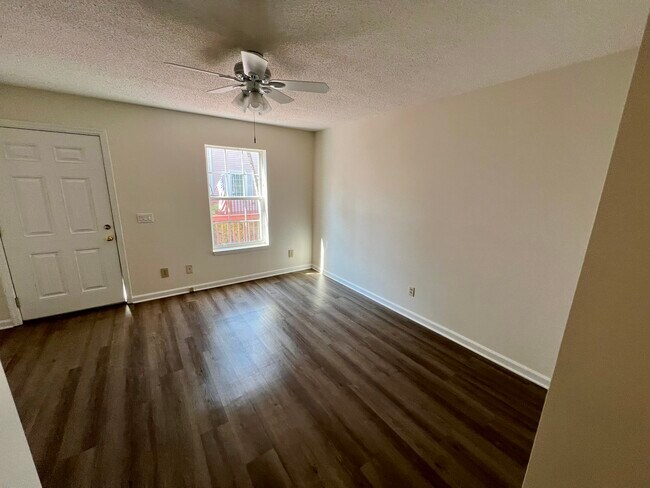 Foto del edificio - 3389 Northside Dr