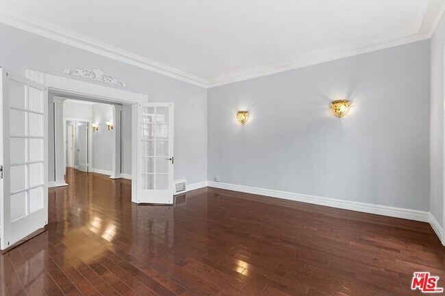 Foto del edificio - 6366 W 6th St