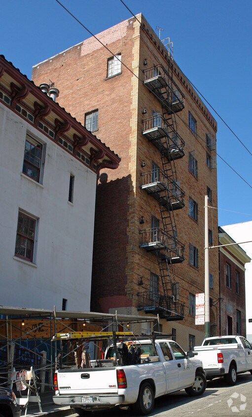 Primary Photo - 875 Sacramento St