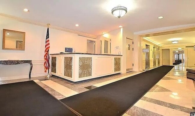 Foto del edificio - 108 E 38th St