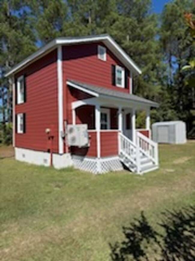 Building Photo - 736 Weaver St