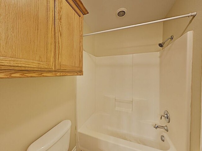 Foto del edificio - $1,000 Prelease Special - Call for Details