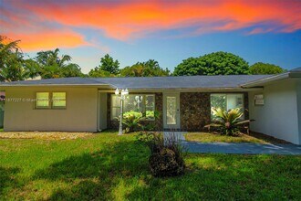 Building Photo - 5785 SW 160th Ave