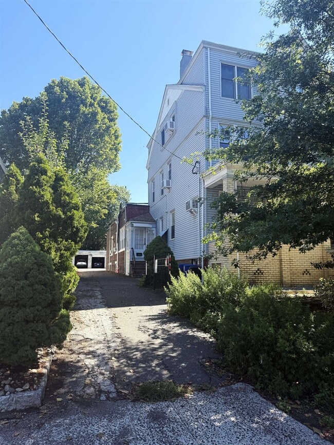 Foto del edificio - 88 Sherman Pl