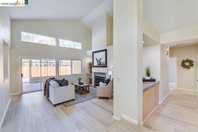 Building Photo - 2436 Pismo Ct