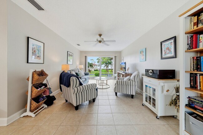 Foto del edificio - 2700 Bayshore Blvd