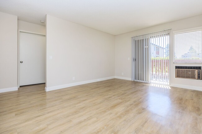 Interior Photo - Valley Breeze Apartments