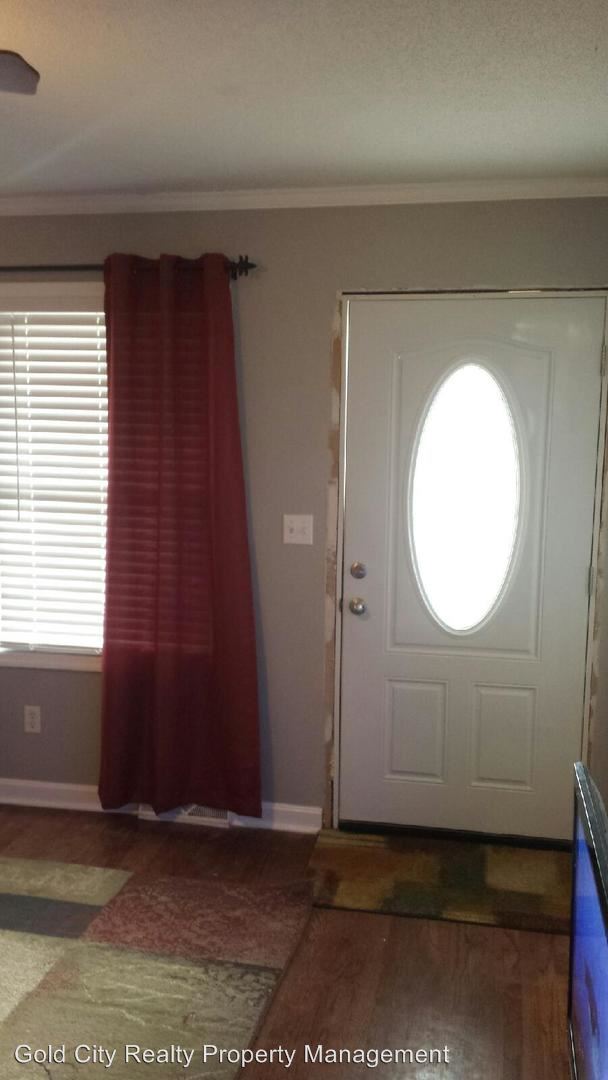 Foto del edificio - 701 Monin Rd