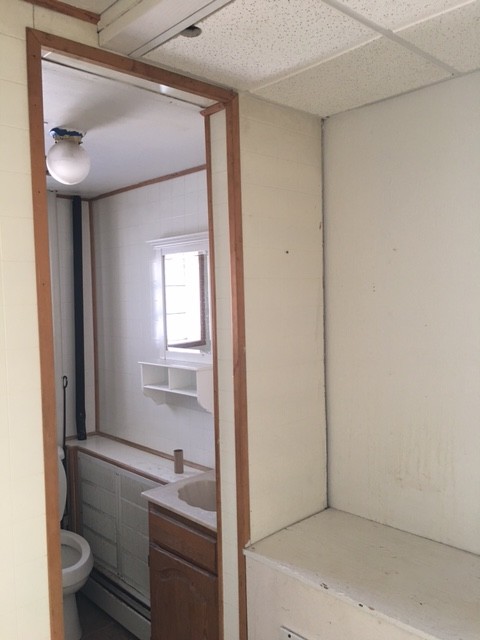 Building Photo - 312 Minnie St